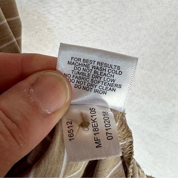 Peter Millar Golf Shirt -STRIPED NEUTRAL - Picture 4 of 5